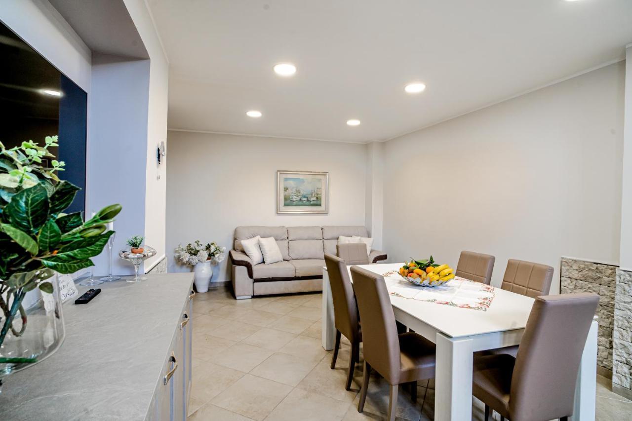 Casa Zu' Saru Villa จาร์เร ภายนอก รูปภาพ